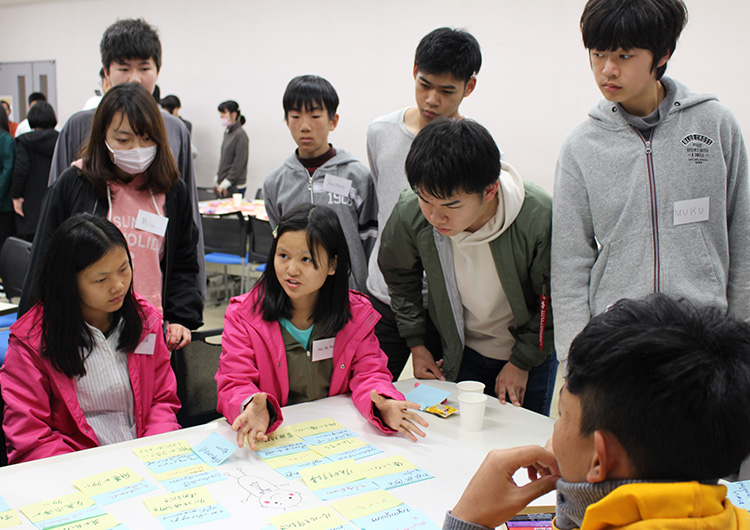 Dream Train 8 人の子どもたち 初めての日本滞在記