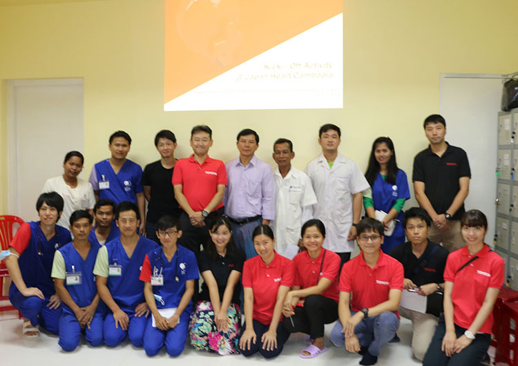 Japan Heart CambodiaにTOYOTAがやってきた！