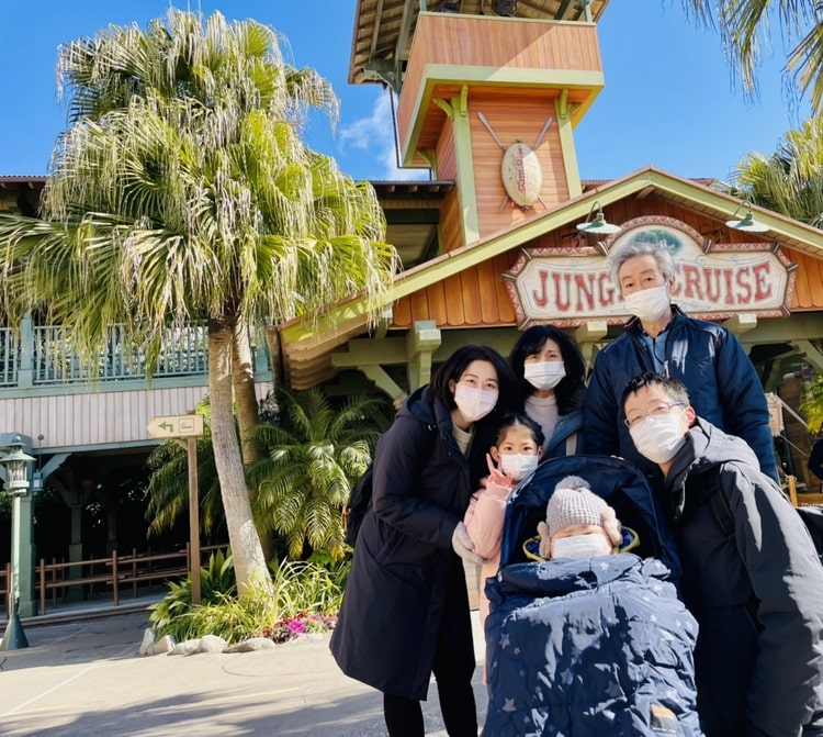 りゅうちゃんご家族のディズニー旅行 – SmileSmilePROJECT