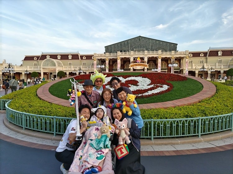 2023年4月 ～家族８人でディズニーランドおでかけ～
