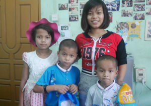 ミャンマー養育施設Dream Train 子どもたちの里親を募集しています。