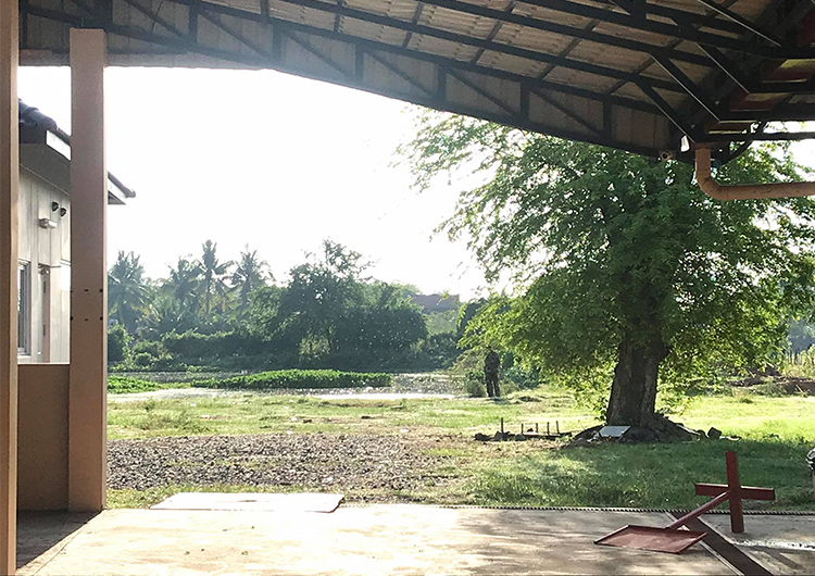 衛生的な調理場から安全な食事を カンボジア 栄養管理