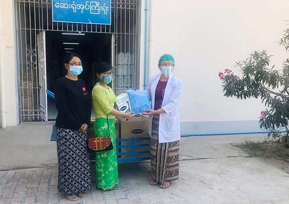 ミャンマー 医療施設への物資寄付活動