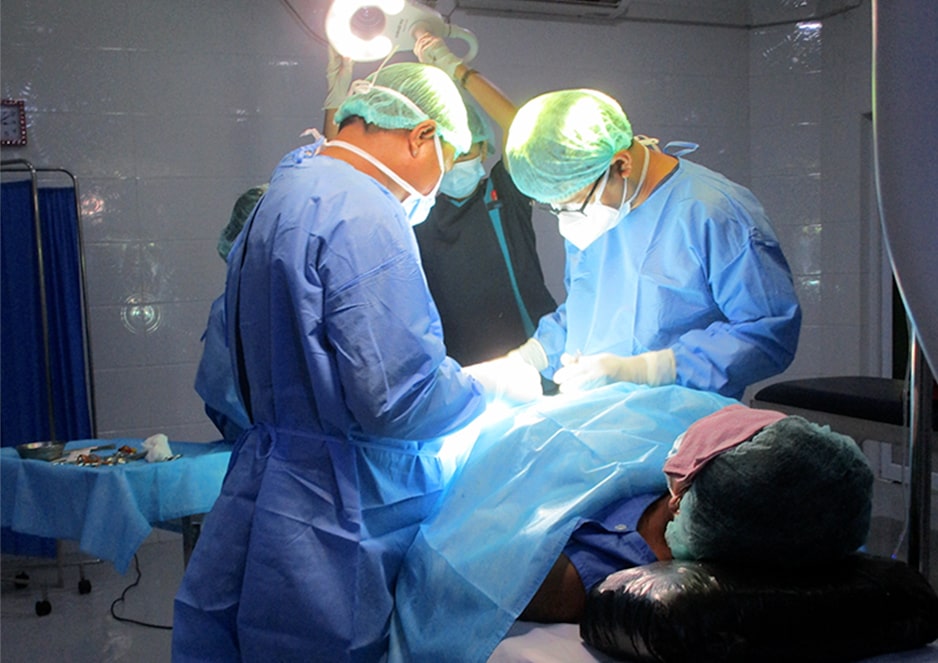 ジャパンハート ティーサゥン病院での外来診療・手術活動についてご報告です。