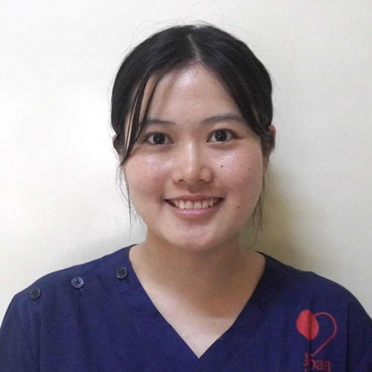 内田 涼子