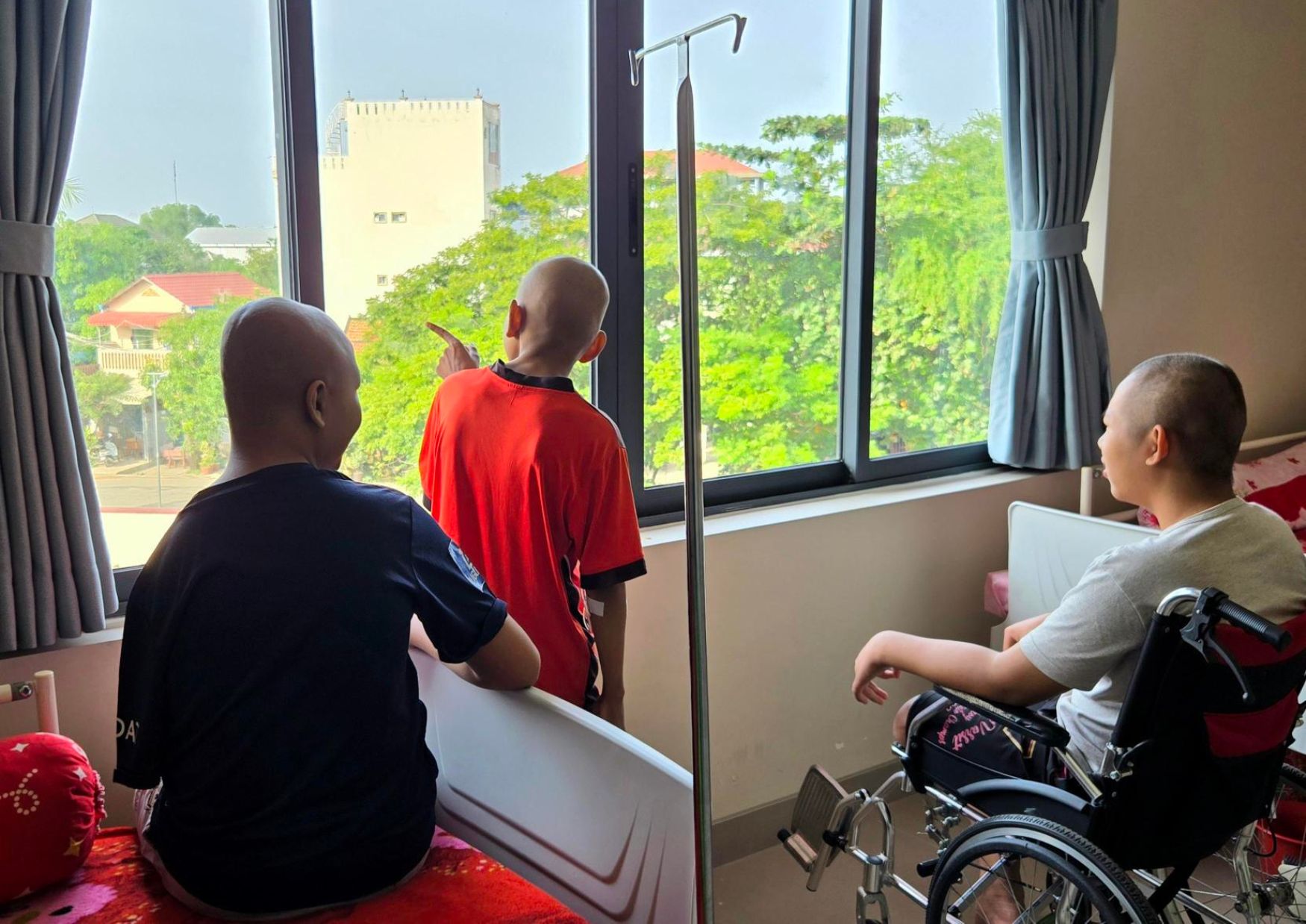 ジャパンハート カンボジア 新病院 アジア小児医療センター