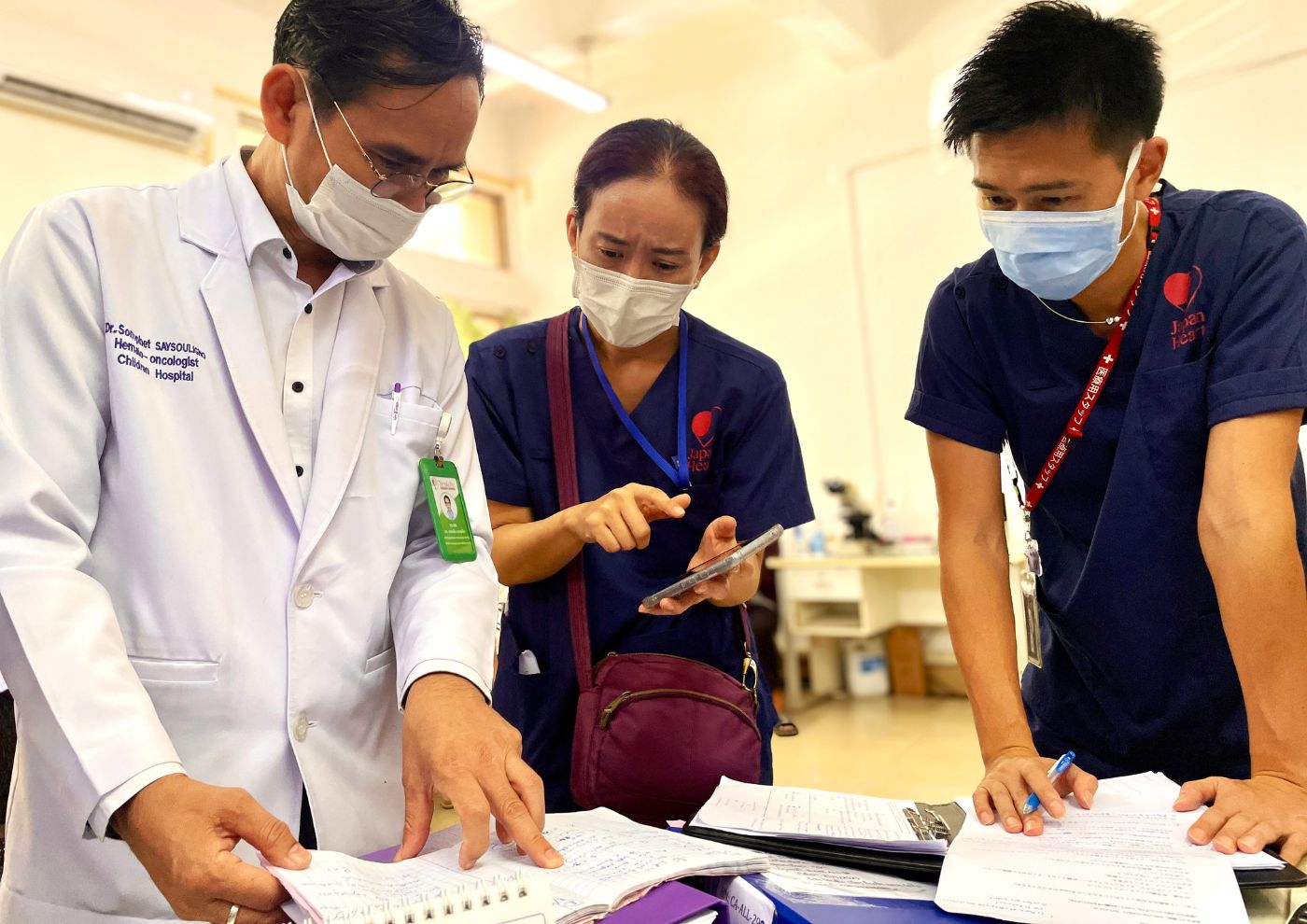 ジャパンハート ラオス 医療　小児がんプロジェクト 