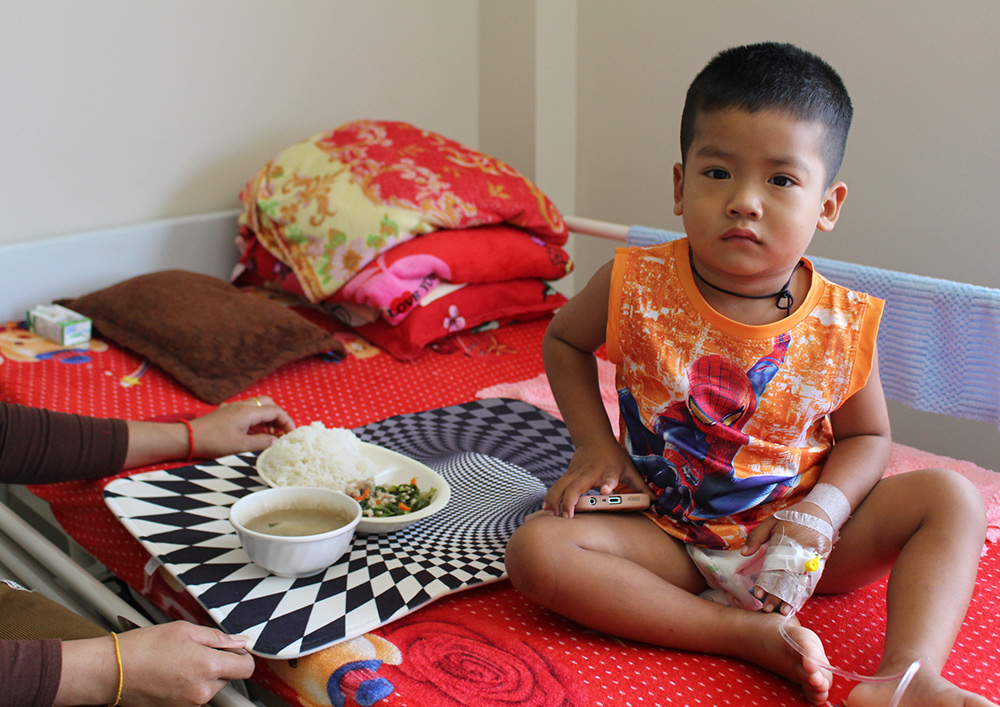 【カンボジア医療活動】小児がん患者story 「不安の中でも、前を向いて」