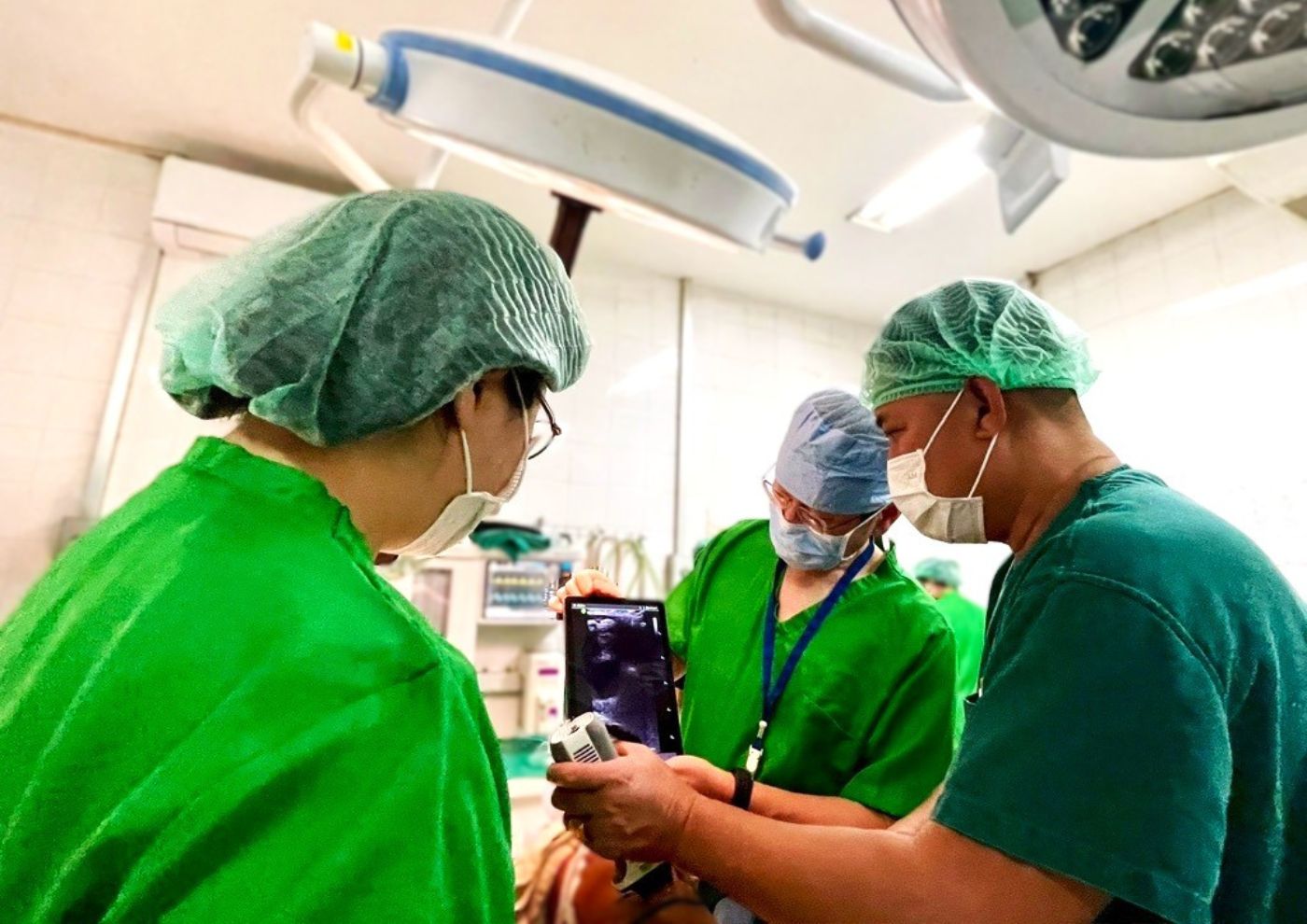 ジャパンハート ラオス 医療 手術活動 