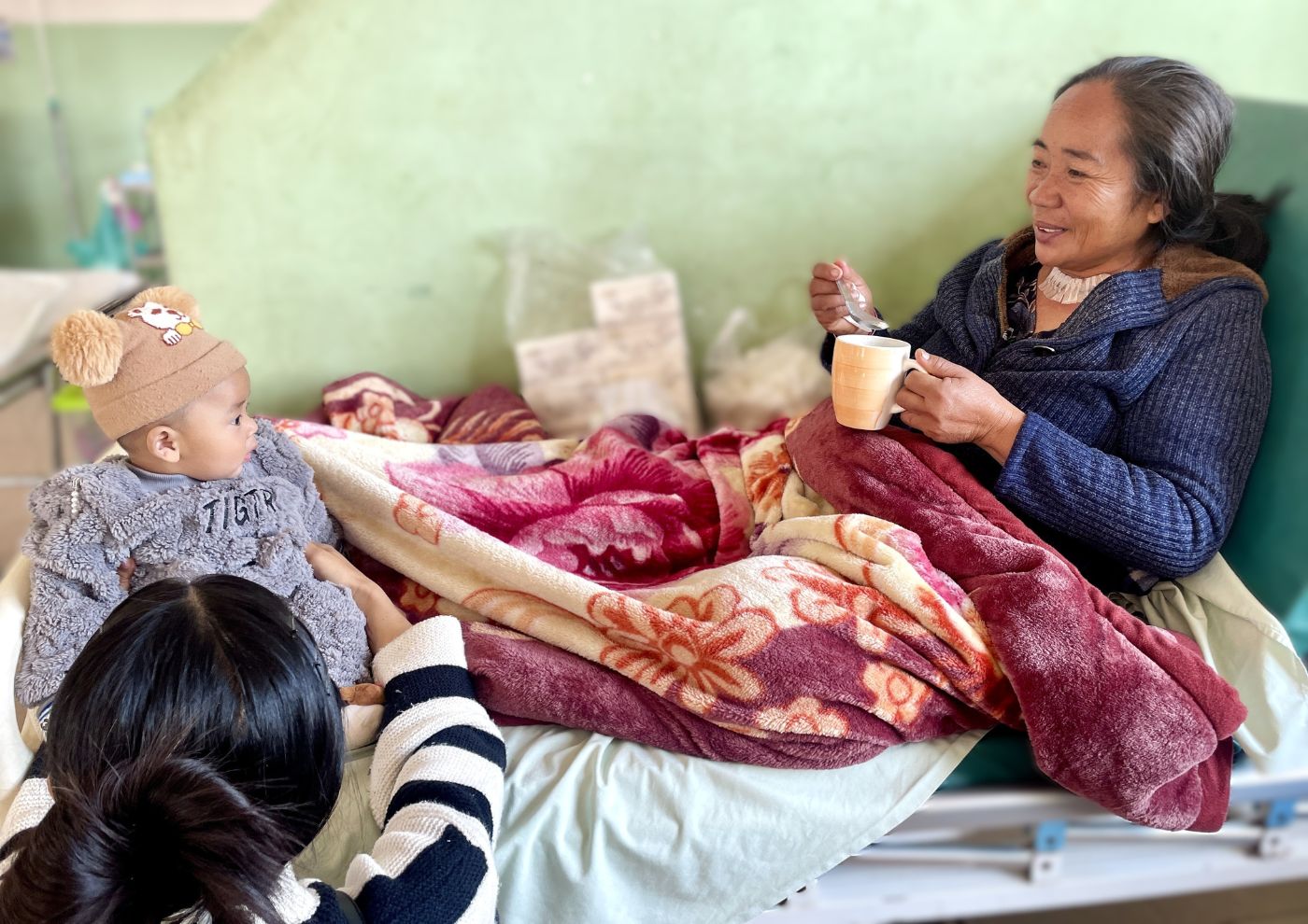 ジャパンハート ラオス 医療 手術活動