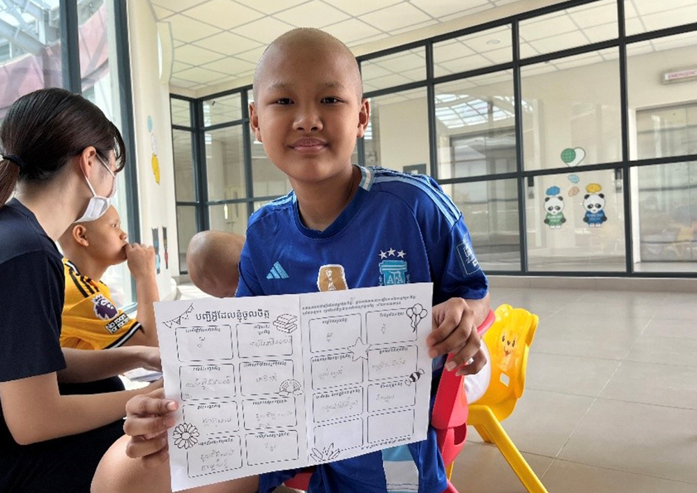 CHEERS株式会社様がジャパンハートアジア小児医療センターにて授業を実施！